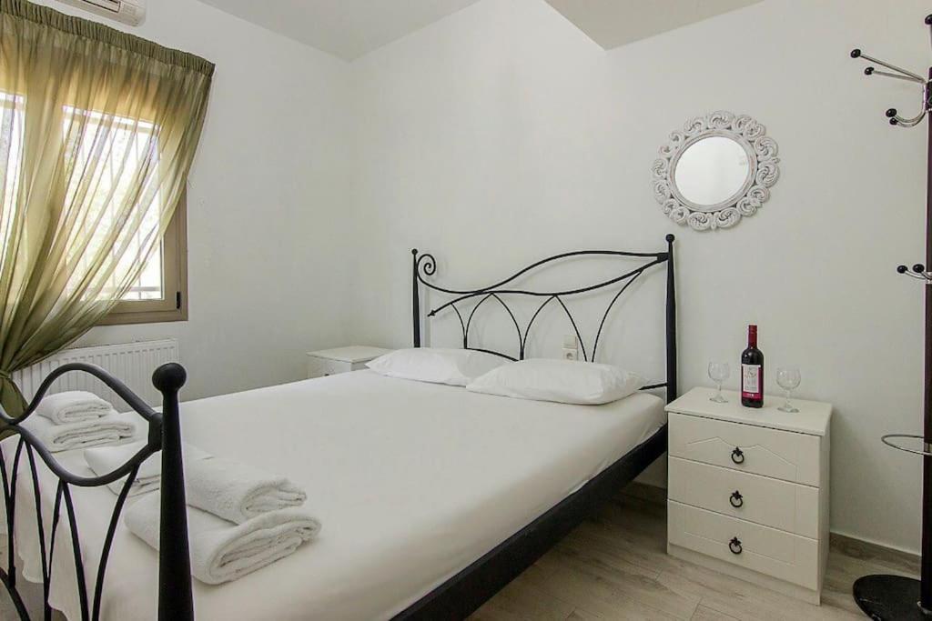 Venus 2 Bedroom House
